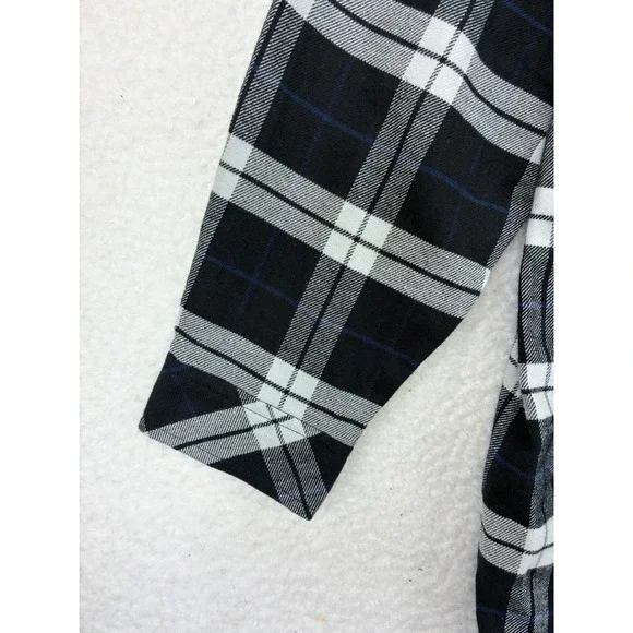 Joan Rivers Plaid Flannel Shirt Women's LP Black Gray Button Up Petite Casual - Picture 4 of 10